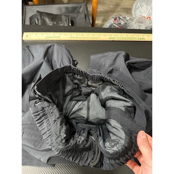 REI Pull On Rain Pants Lined Black Size Large Adjustable Waist Packable Hiking - Picture 7 of 14
